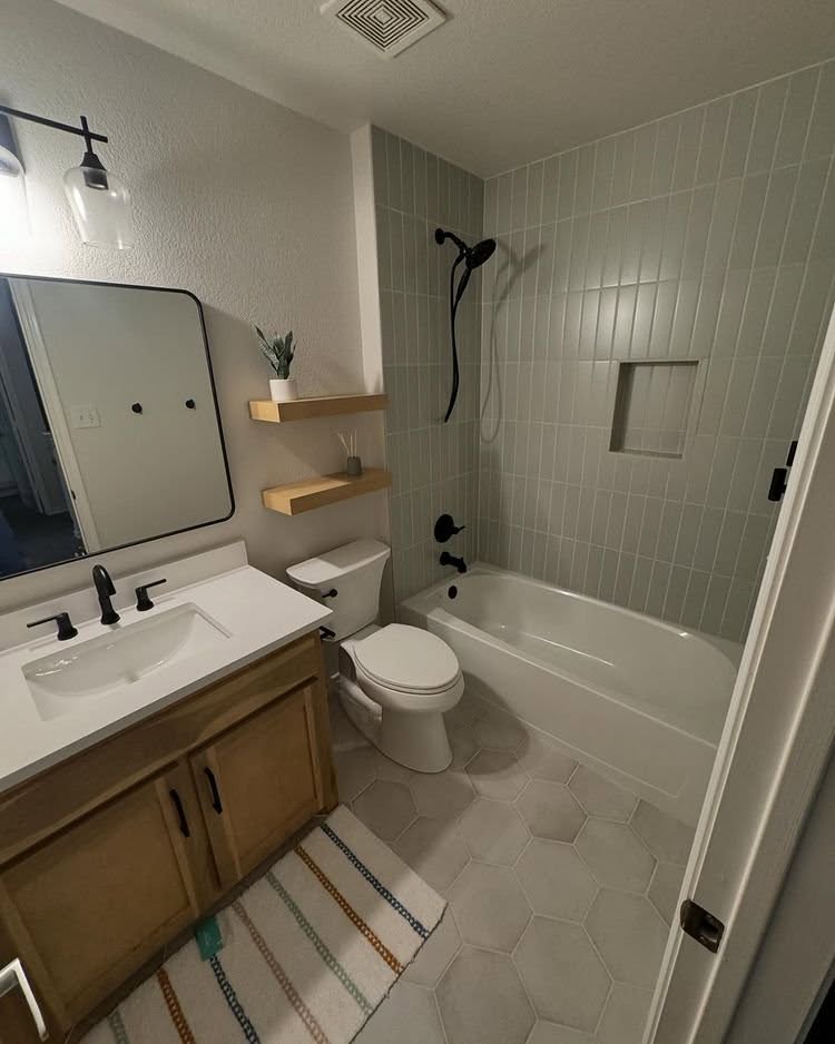 Bathroom remodel in progress